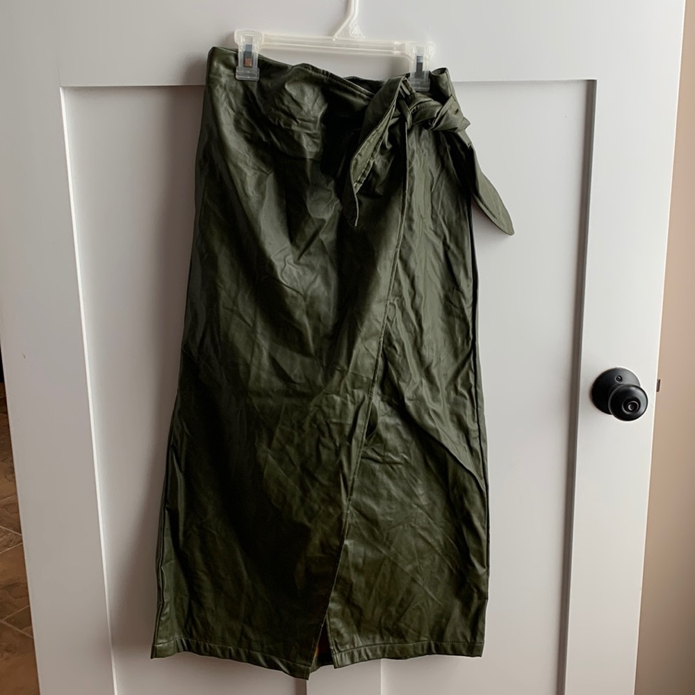 Wrap skirt